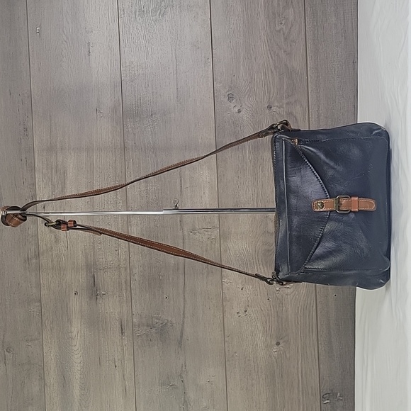 Patricia Nash Handbags - Patricia Nash Navy Blue Leather Crossbody Shoulder Bag